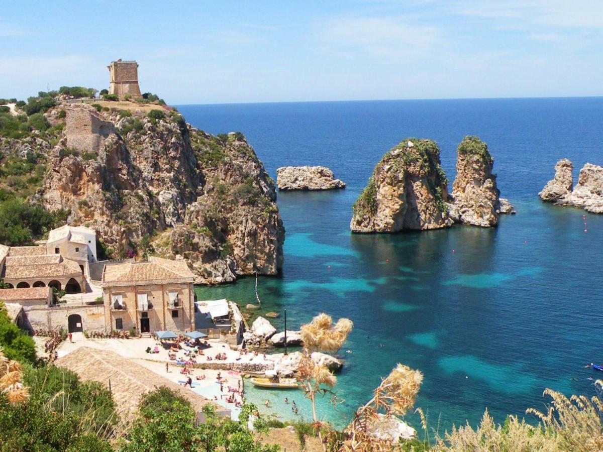 Ibiscus Bed & Breakfast Castellammare del Golfo Luaran gambar
